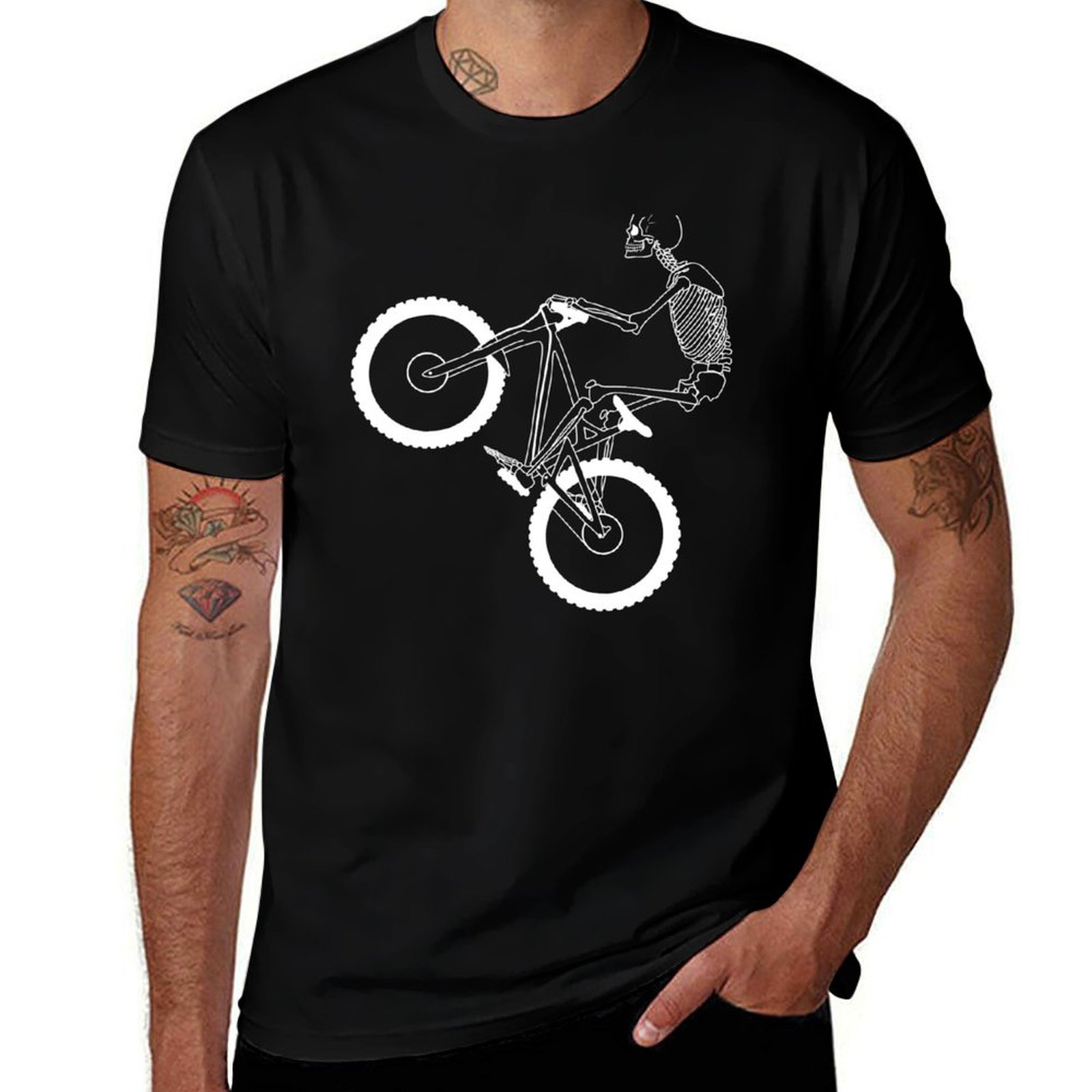 Mountain Biking Holidays - Camiseta con estampado de esqueleto de